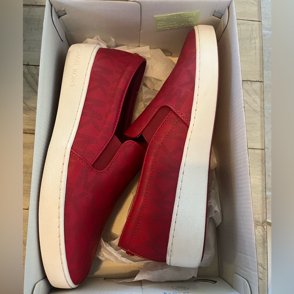 MICHAEL KORS KEATON SLIP ON
